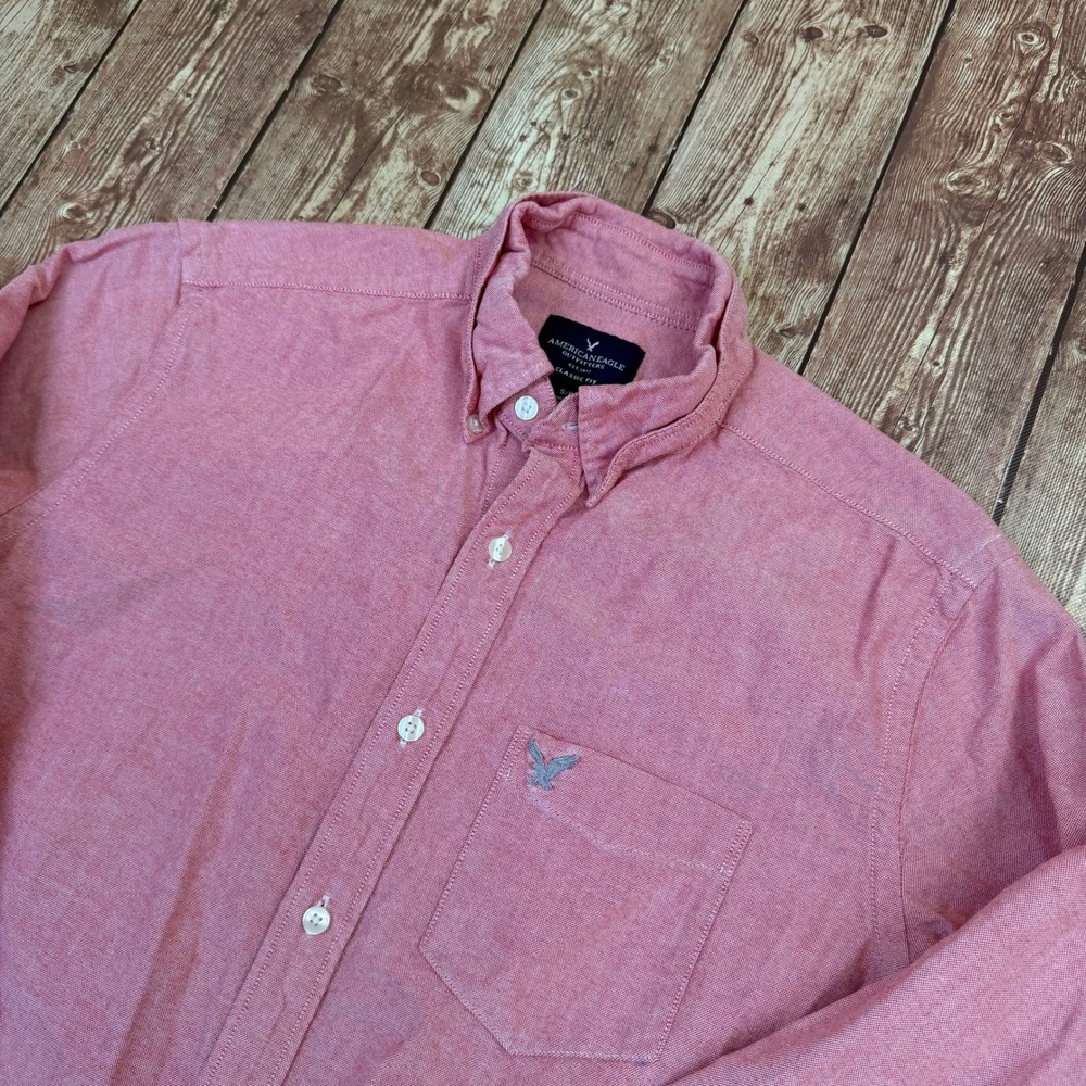 American Eagle Classic Fit Button Up Shirt Mens Small Pink Cotton Pocket